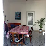 L'araucaria بيت ضيافة مارسالا