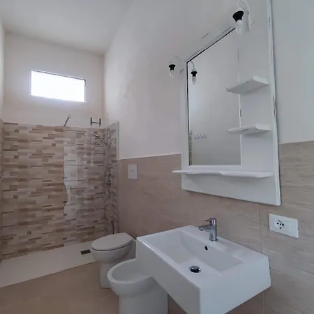 Affittacamere L'Araucaria Casa Vacanze *