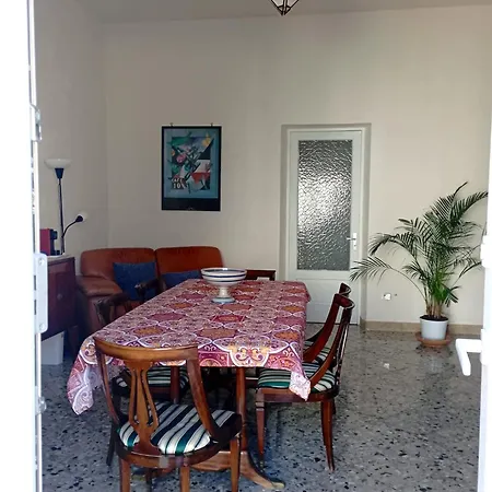 L'araucaria Gasthuis Marsala